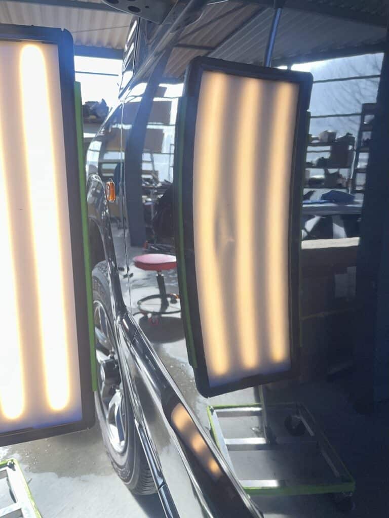 JB64ジムニーのドアにできたドアパンチを直しました! JB64ジムニーへこみ修理前